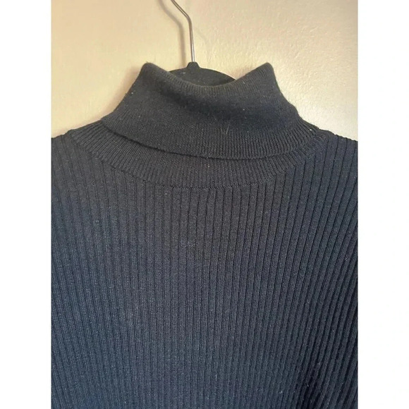 Women's Black Turtleneck Sweater, Size Medium - Picture 2 of 4